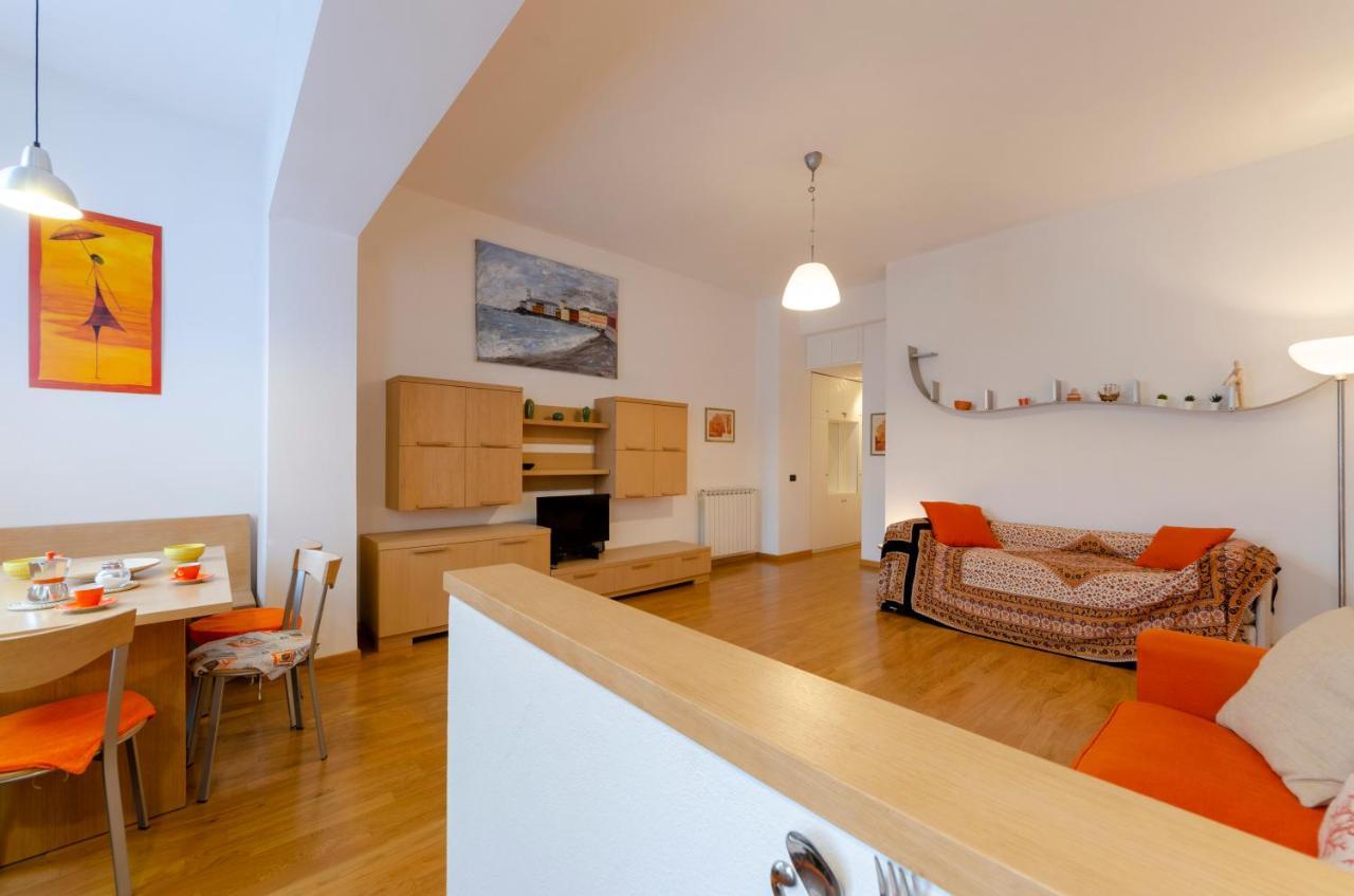 Joivy Apt For 4, Metres From Beach, In 东塞斯特里 外观 照片
