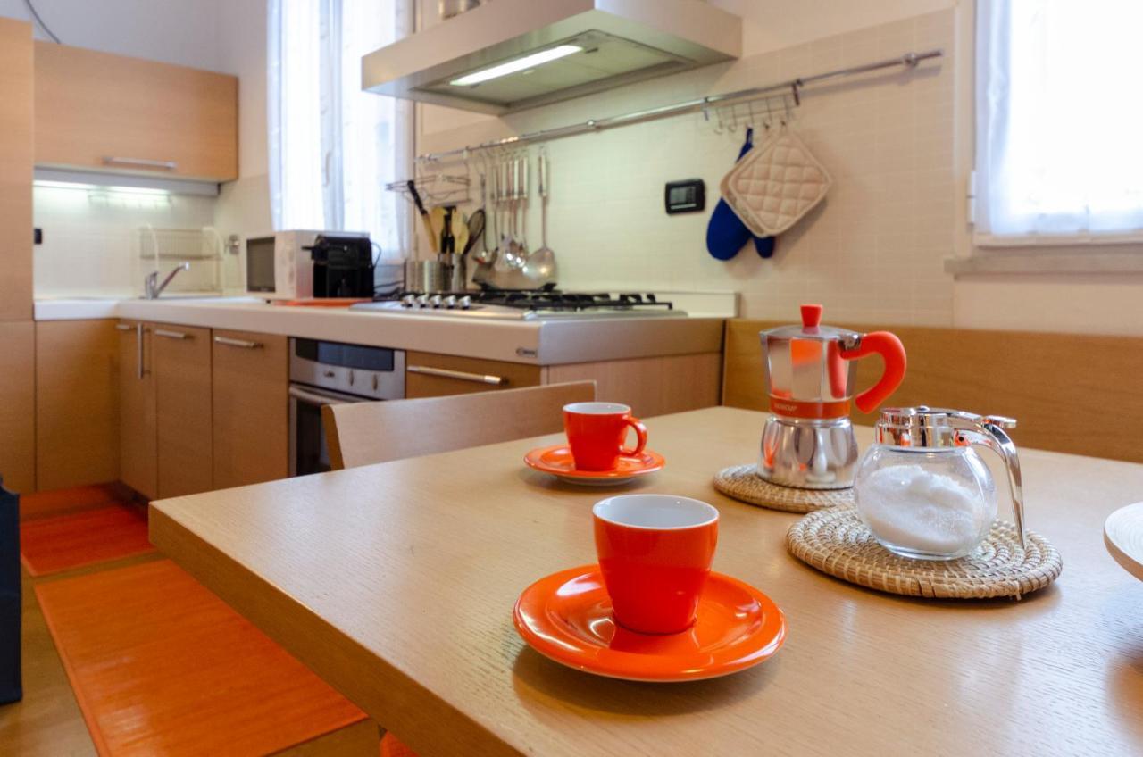 Joivy Apt For 4, Metres From Beach, In 东塞斯特里 外观 照片